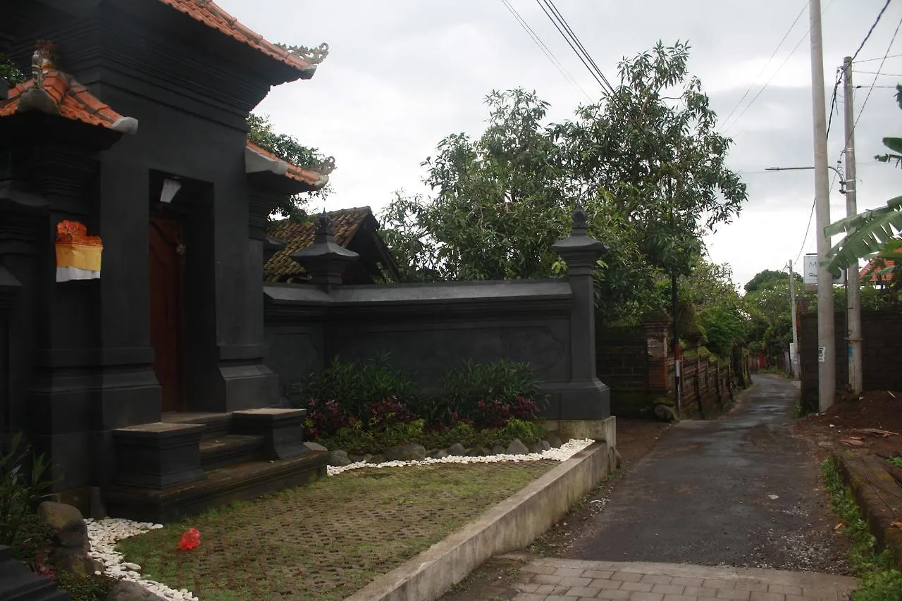 Ngurah Hostel Ubud